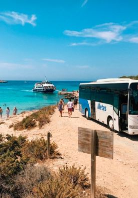 Ferry + bus Illetes