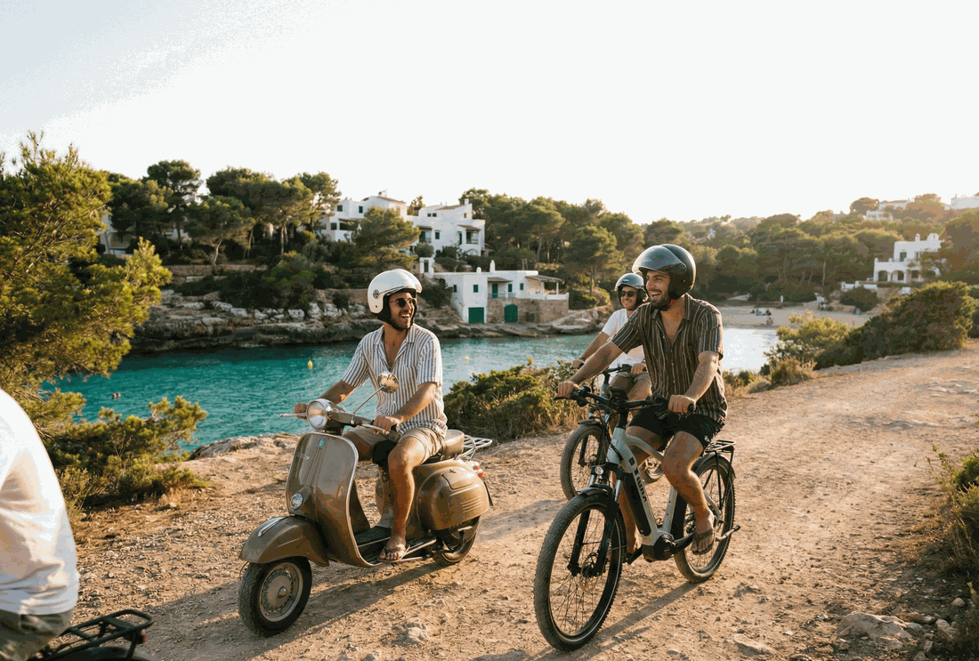 Por qué alquilar tu moto o e-bike en Formentera con Fly e Vai