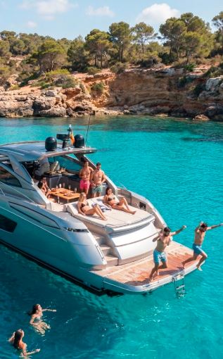 Day Charter (barco por el día)